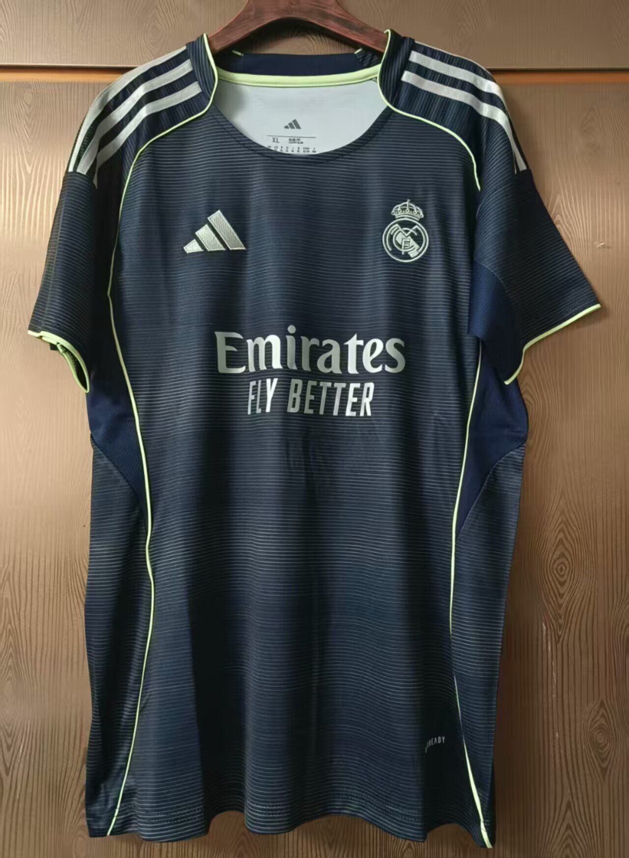 AAA Quality Real Madrid Woman 25/26 Away Navy Soccer Jersey